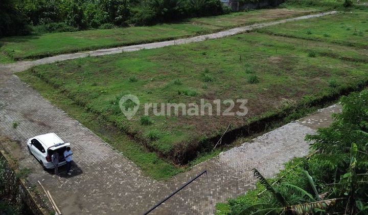 Land with a lively environment, in Malang with SHM Land with a lively environment, in Malang with SHM