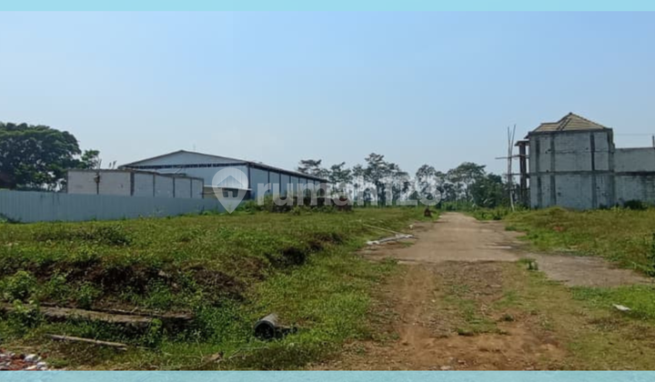 SUPER STRATEGIC LAND PLOT NEAR PAKIS TOLL EXIT SUPER STRATEGIC LAND PLOT NEAR PAKIS TOLL EXIT