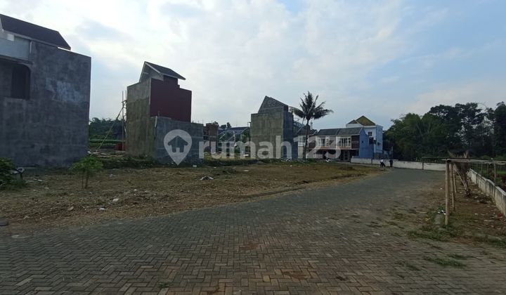 DIJUAL VILLA TENGAH KOTA WISATA BATU 2