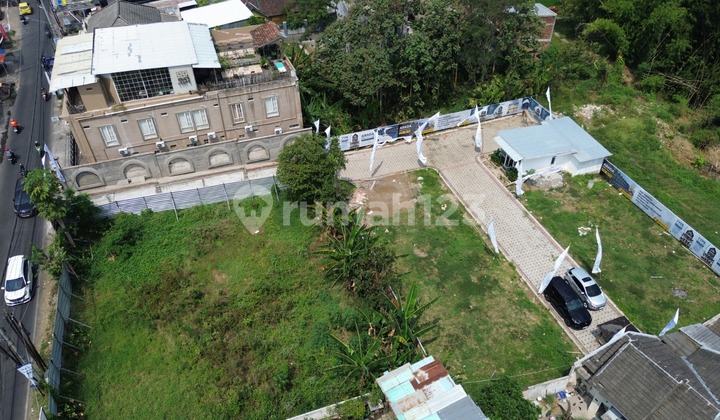 Strategically Located Boarding House near Major Campus, 133 m2 Freehold Certificate, Malang City, Malang 2