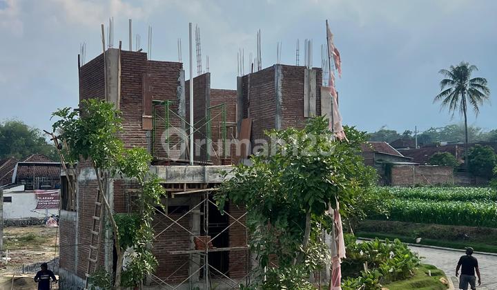 Tanah Potensial Siap Bangun Villa 100 m2 SHM Batu, Malang Tanah Potensial Siap Bangun Villa 100 m2 SHM Batu, Malang