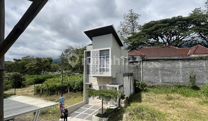 Villa Premium SHM Full Furnish Nyaman Strategis Area Batu