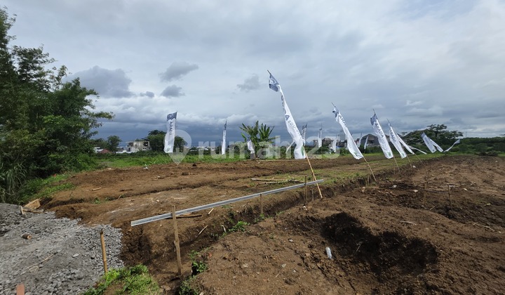 Flood-Free Strategic Kost Near Major Campus Access with SHM