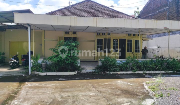 Disewakan Rumah Luas di Bhayangkara, Serengan Kota Solo