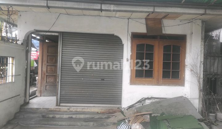 Rumah Lokasi Strategis Main Road Yos Sudarso, Kota Solo 2