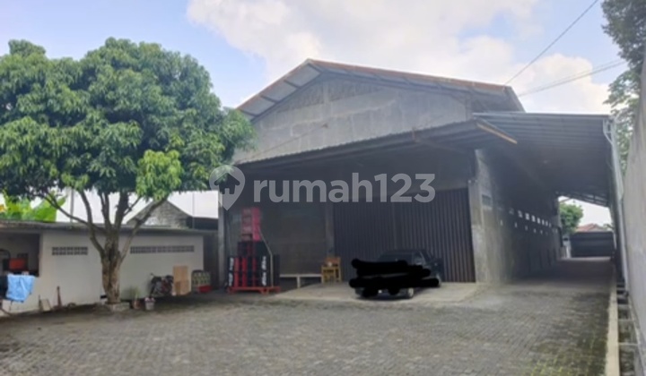 Warehouse + Office For Sale In Blondo Magelang