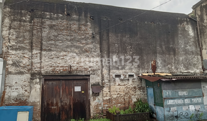 Land For Sale With Building Bonus In Veteran Wing, Solo City