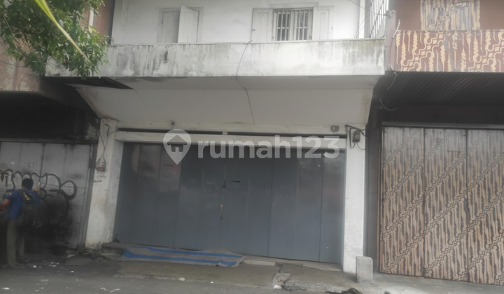 For Sale: Roadside Shop-House on Urip Sumoharjo Street, Jebres, Solo 2