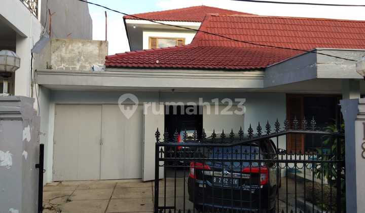 Nice Serene 2-Story House in Pejaten, Pasar Minggu, South Jakarta 2