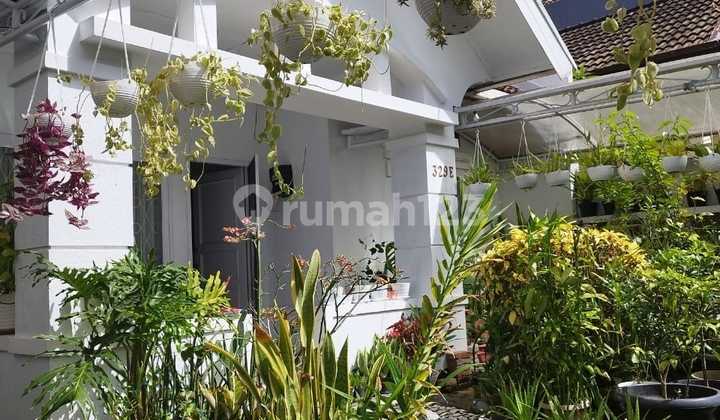Dijual Rumah di Setiabudi Bandung Dijual Rumah di Setiabudi Bandung