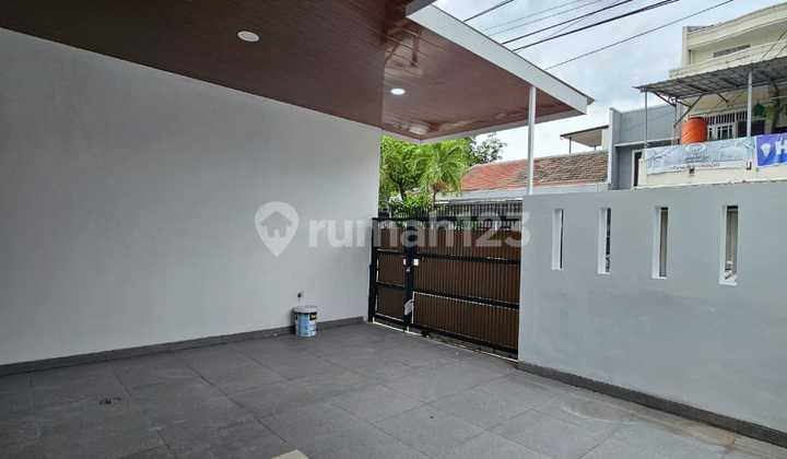 Disewakan Cepat Rumah Cantik di Sunter Hijau 2