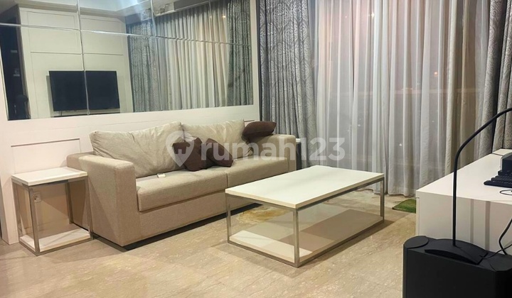 Menteng Park Apartment in Cikini, Central Jakarta - 3 Bedroom Fully Furnished