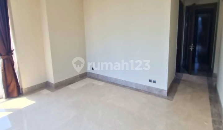 Apartemen District 8 Di Scbd Jakarta Selatan - 4+1br Full Furnished 2