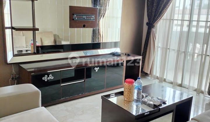 Apartemen Belleza Connect Mall Di Jakarta Selatan - 2br Full Furnished