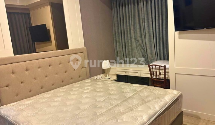 Menteng Park Apartment in Cikini, Central Jakarta - 3 Bedroom Fully Furnished