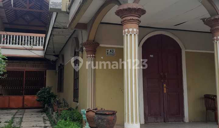 DIJUAL RUMAH DI PONDOK GEDE, LOKASI STRATEGIS - NEGO