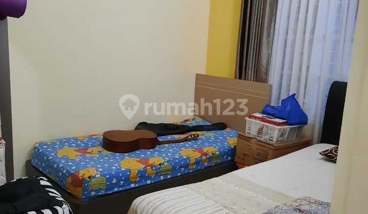 For Sale, Ready-to-Live-in House, Fully Renovated, Full 2-Story Level, 1st Floor Has 1 Bedroom for Parents, 2