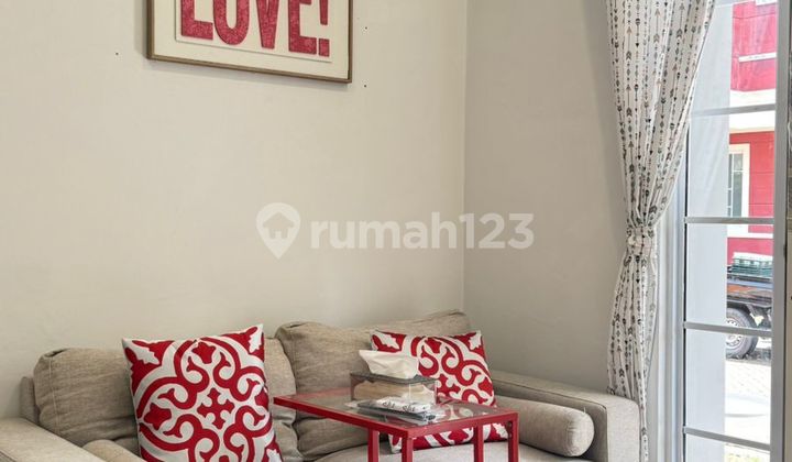 Dijual Rumah Full Furnish Siap Huni di Malibu Village Gading Serpong