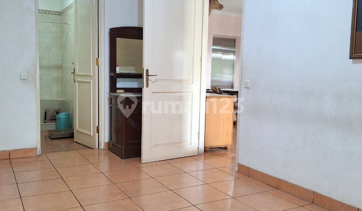 Jual Cepat Rumah Siap Huni Taman Provence Hadap Selatan Sertifikat SHM 2