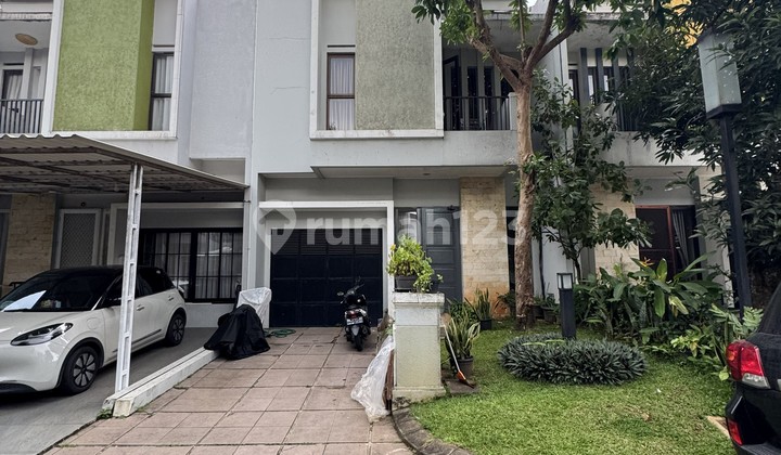Dijual Rumah Dijadikan Kost 14 KT - 3 Lantai di Cluster Newton Gading Serpong