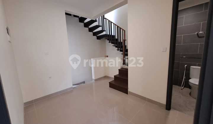 Dijual Rumah Favorit Brand New di Cluster Leonora, Gading Serpong 2