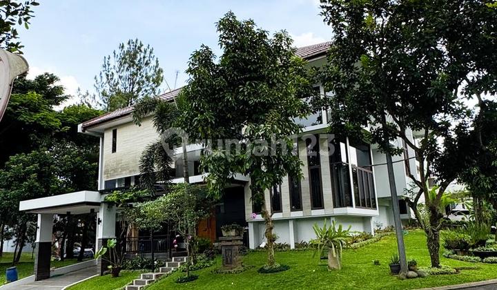 Dijual Rumah Mewah Semi Furnished di The Green, BSD City