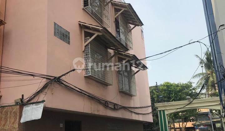 Disewakan Ruko 5x18 Di Pademangan Barat Strategis Siap Huni Hoek