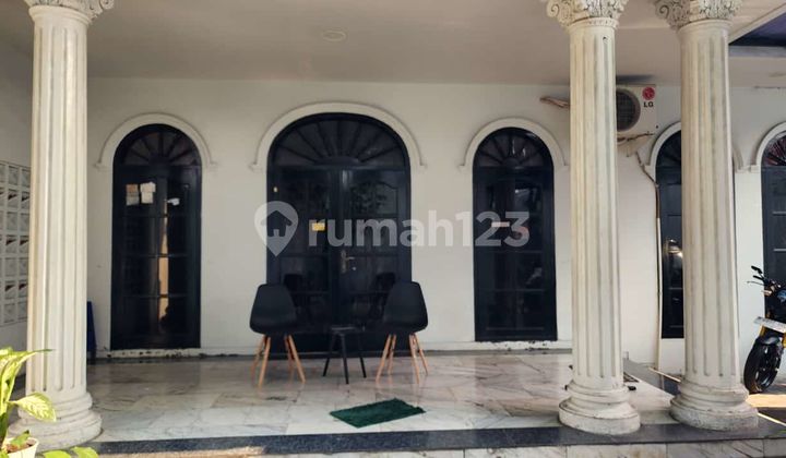 Hot Sale!!! 1-Story House in Pancoran, South Jakarta 2
