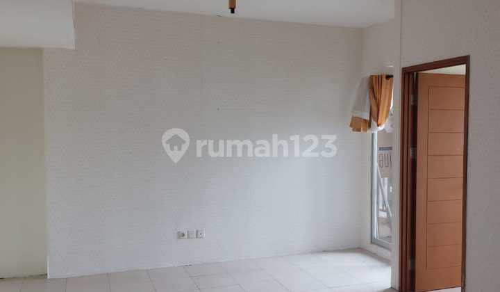 3 Bedroom Apartment at Gading Greenhill, Strategic Location 3 Bedroom Apartment at Gading Greenhill, Strategic Location