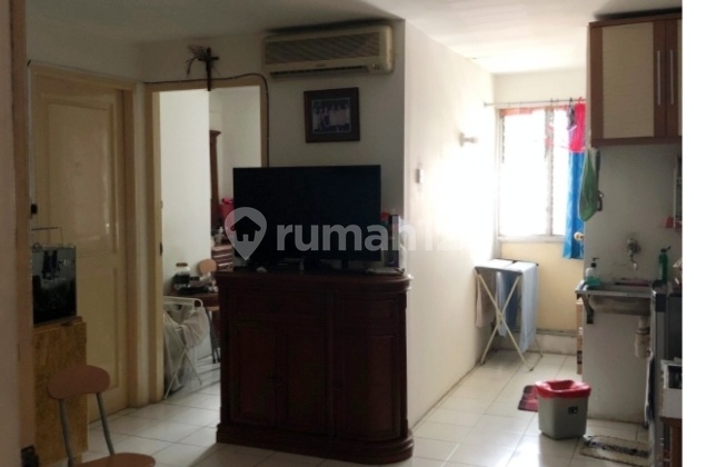 2-Bedroom Mid-Floor Apartment in Wisma Gading Permai, Prime Location