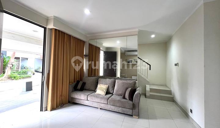 Kebayoran Harmony Rumah Homi Siap Huni Furnished Renov Balkon