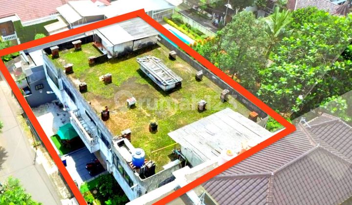 Hotsale Jual Cepat Rumah Hitung Tanah Komplek 3 Lantai Dekat Tol
