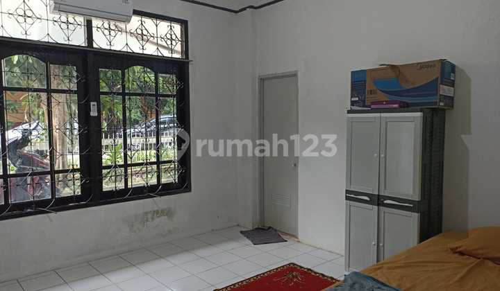 Rumah Hook Di Lokasi Strategis Jalan Lebar Praja Gandaria