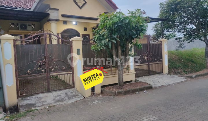 Quick Sale 1-Story House in Bintaro Near Sudimara Station