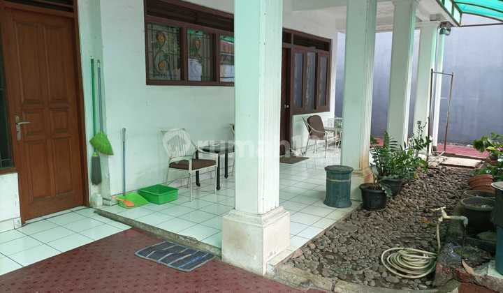 HOMIE HOUSE VERY STRATEGIC LOCATION PANGLIMA POLIM AND BLOK M HOMIE HOUSE VERY STRATEGIC LOCATION PANGLIMA POLIM AND BLOK M