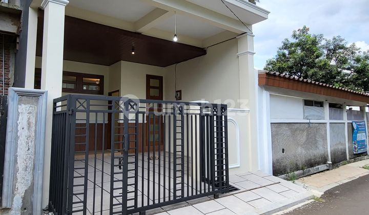 Rumah Cantik Brand New 3 Lantai Di Villa Bintaro Indah Sektor 9 Rumah Cantik Brand New 3 Lantai Di Villa Bintaro Indah Sektor 9