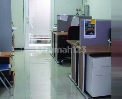 Beautiful Shop House for Sale in Central Semarang 2