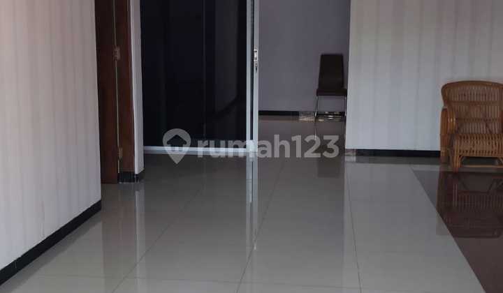 Dijual Rumah Cantik Dekat dengan Pusat Kuliner 2