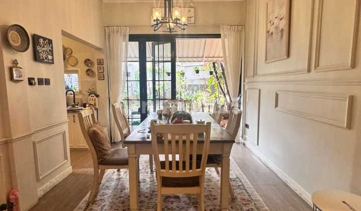 Dijual Aset 3 Bangunan di Kebon Jeruk - Lt 632 M², Potensi Kost & Komersial 2