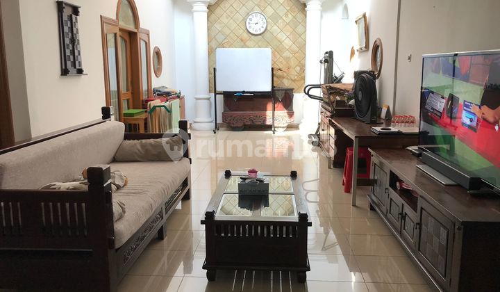 For Sale Citra Garden I Kalideres House - Access to 3 Highways, Freehold Certificate, East Facing