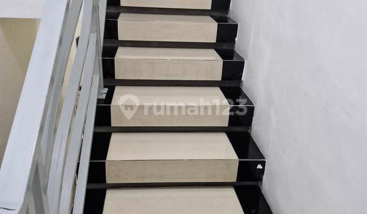 Large 2-Story House In Taman Palem Lestari - Land Area 136, Building Area 350, Southwest Facing, Move-In Ready 2