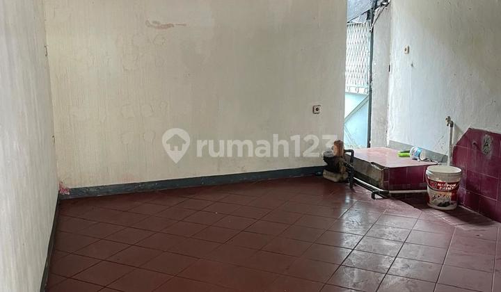 Dijual Rumah Pinggir Jalan Raya Tubagus Angke - SHM, di Bawah NJOP
