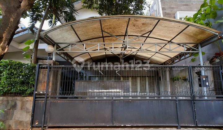 House With Elite Location in Pondok Indah 2