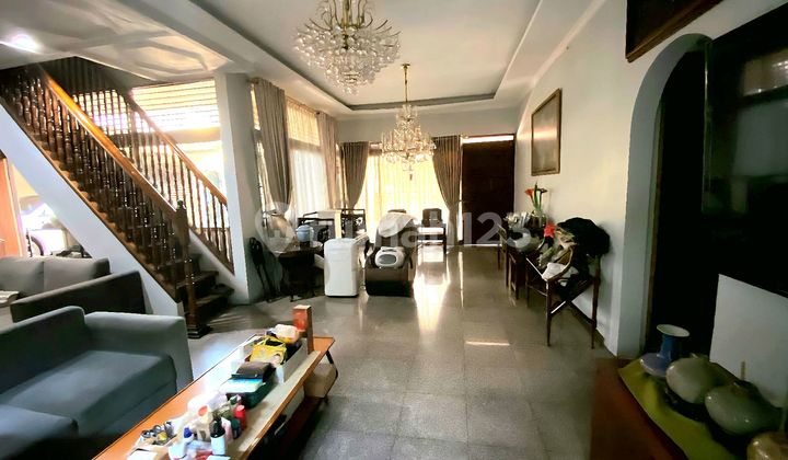 Rumah Siap Huni di Patal Senayan 2