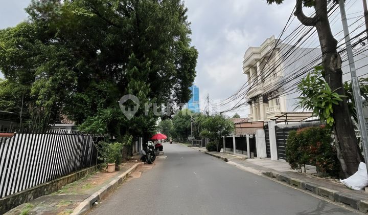 Dijual Rumah di Jl. Guntur Setia Budi 2