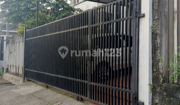 Rumah Pinggir Jalan Siap Huni Di Nusa Loka Bsd City Serpong