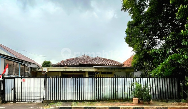 Dijual Rumah di Jl. Guntur Setia Budi
