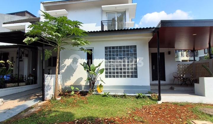Beautiful, Comfortable, and Strategic Hook House in Bintaro Beautiful, Comfortable, and Strategic Hook House in Bintaro