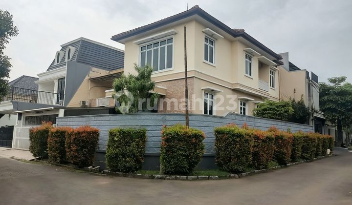 Rumah Hook Eksklusif Siap Huni di Bintaro Sektor 3. (88028) 2