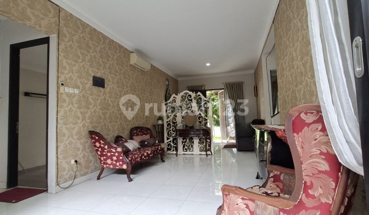 Rumah Siap Huni di Boulevard Graha Raya. (88035) 2